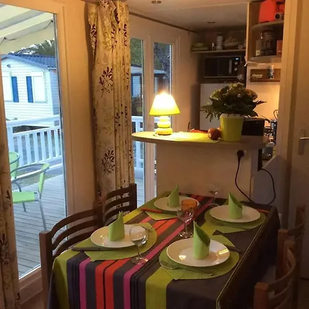 Holiday home Confortable Proche De Avec Piscine Partagee Vias